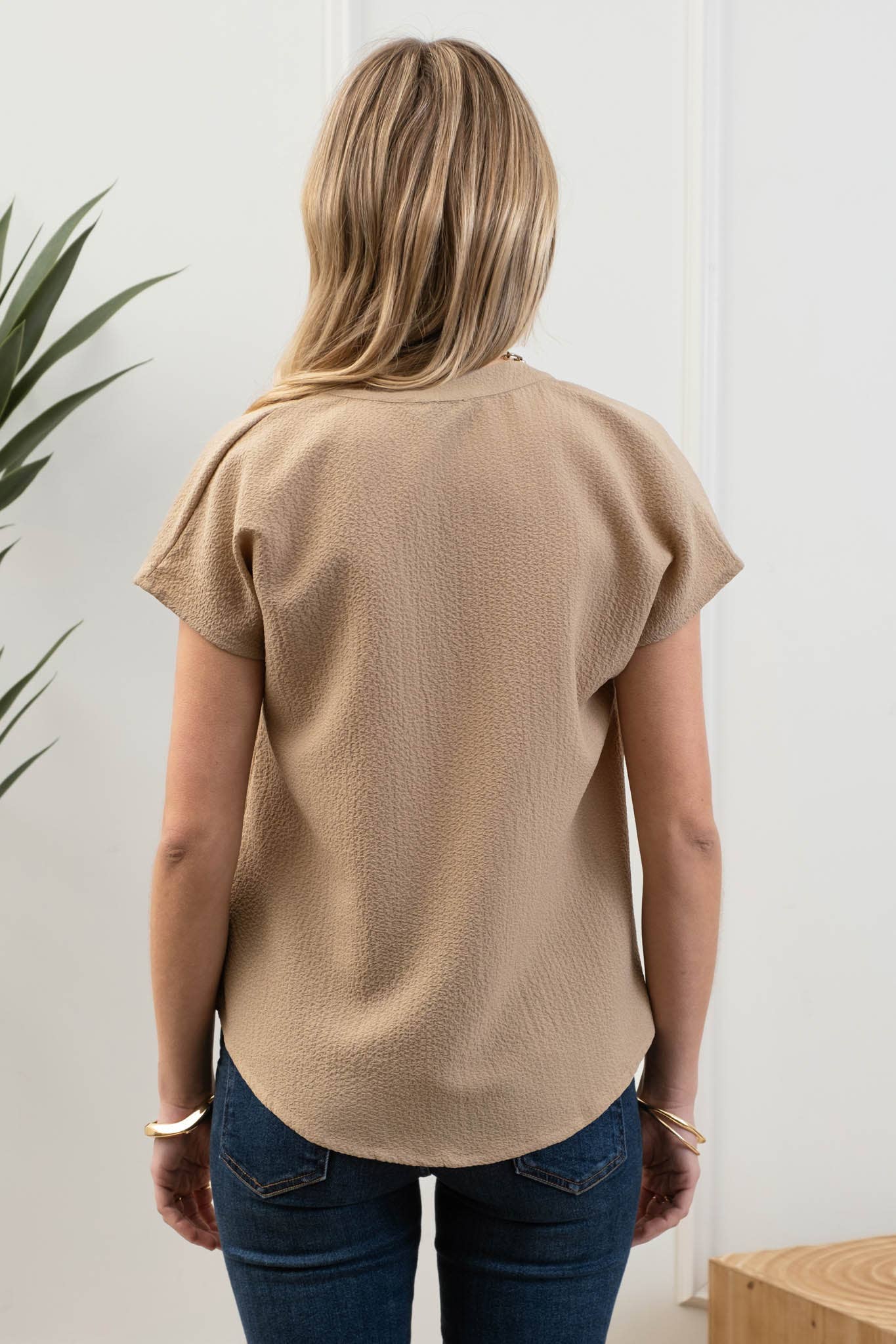 Blu Pepper - SPLIT NECK DROP SHOULDER LIGHTWEIGHT BLOUSE: DARK OLIVE