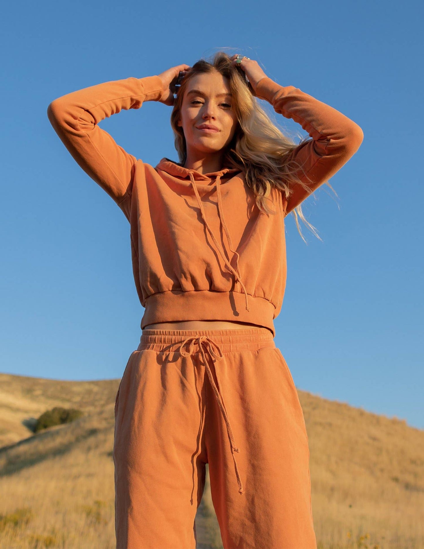 People Of Leisure - The New Daybreak Hoodie 2.0 - Peach: Large