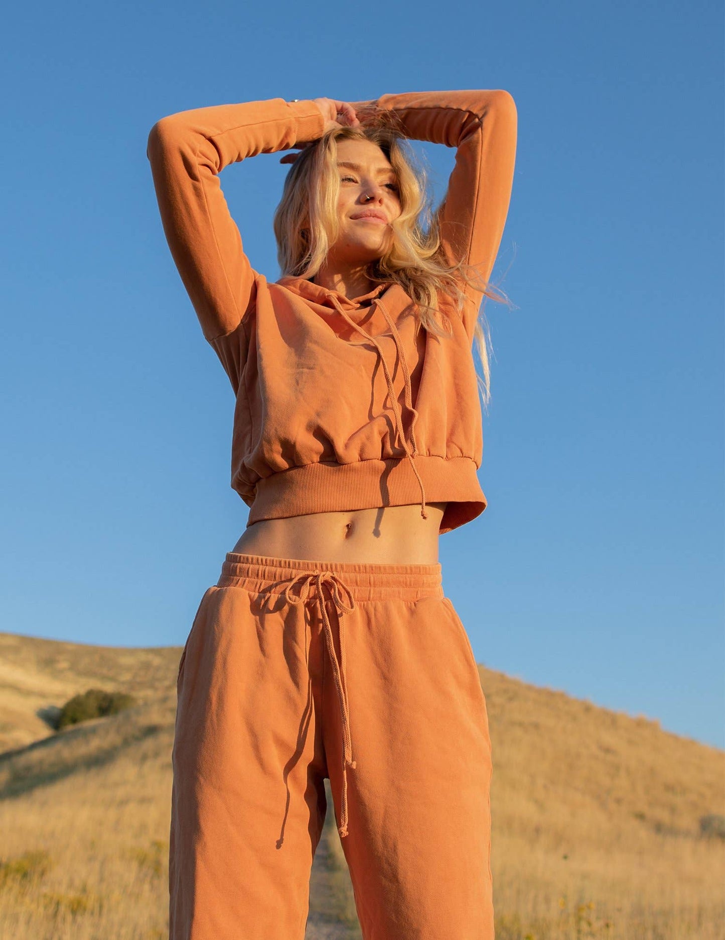 People Of Leisure - The New Daybreak Hoodie 2.0 - Peach: Large