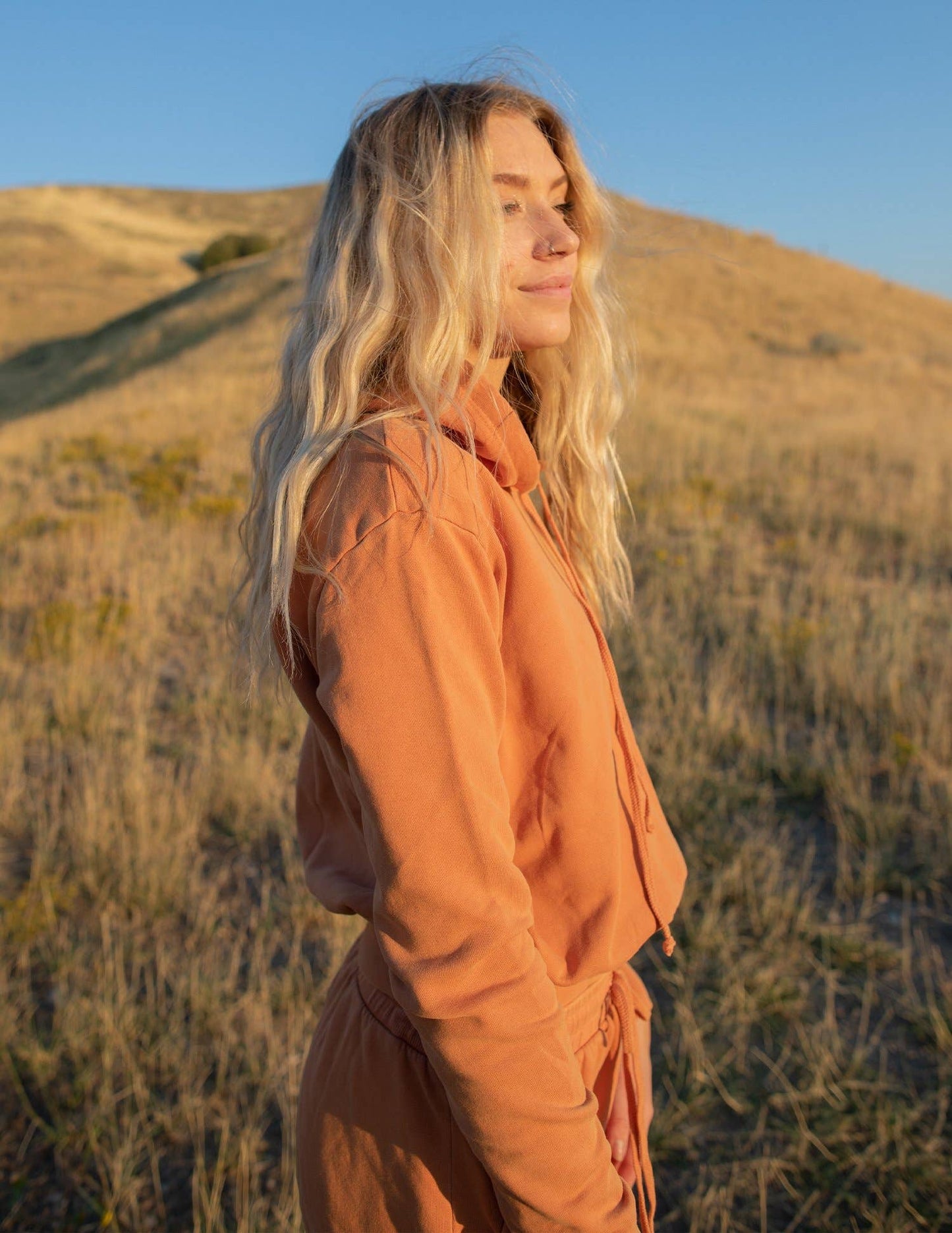 People Of Leisure - The New Daybreak Hoodie 2.0 - Peach: Large