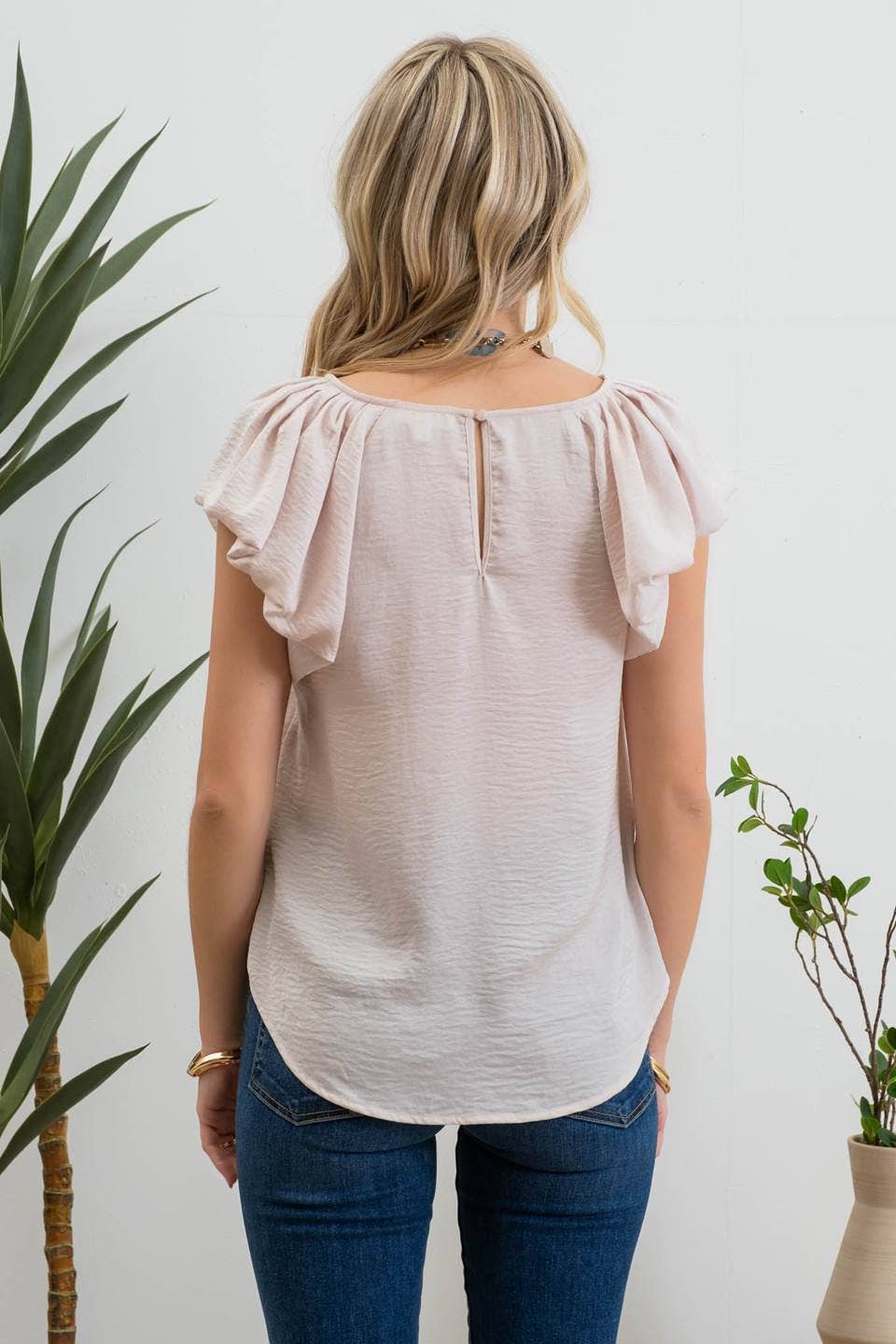 Blu Pepper - V NECK BALLOON SHORT SLEEVE BLOUSE: LIGHT TAUPE