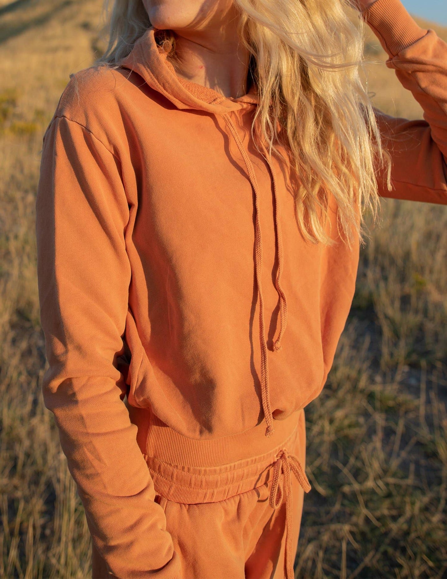 People Of Leisure - The New Daybreak Hoodie 2.0 - Peach: Large