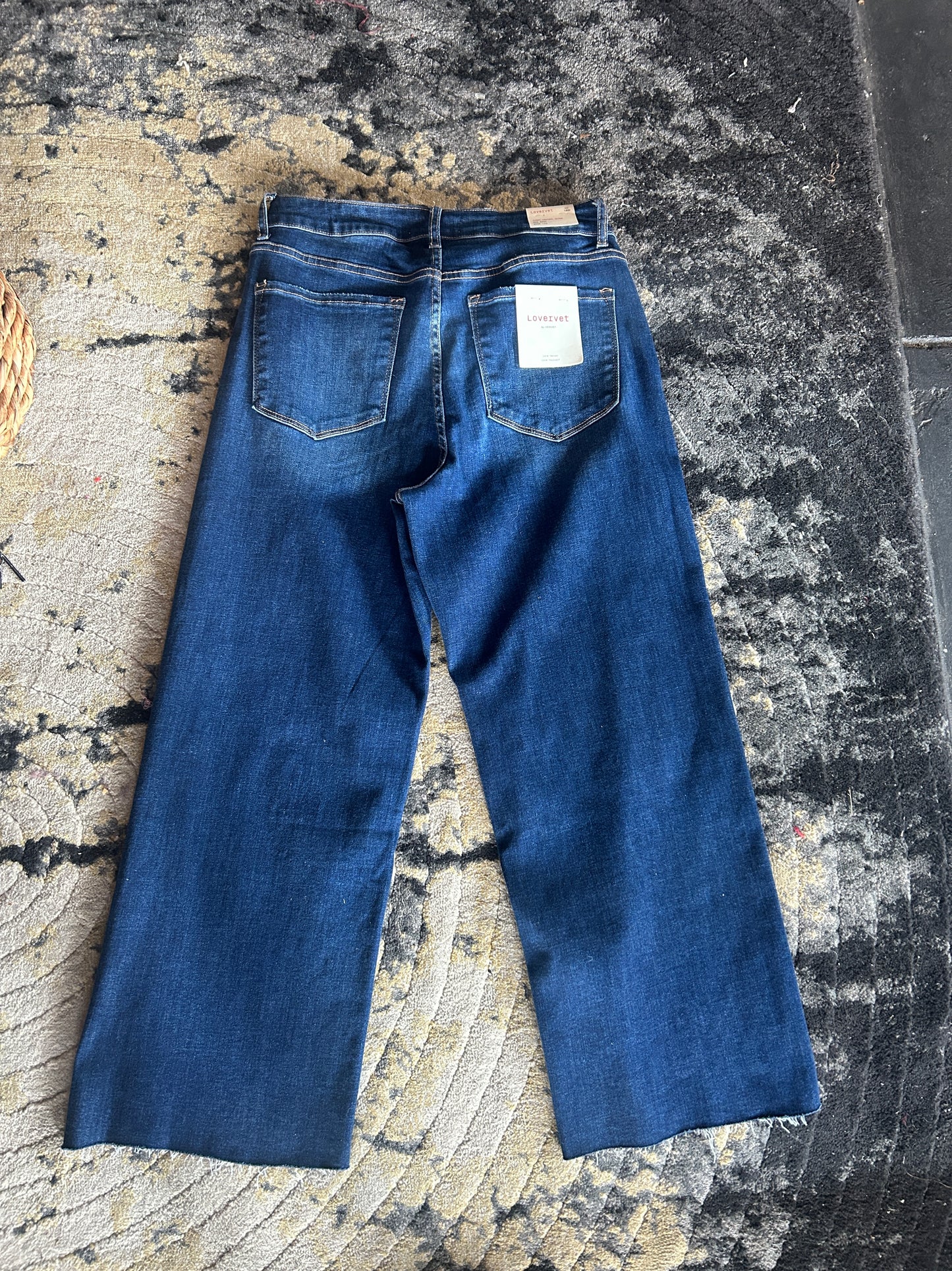 LOVERVET MID RISE WIDE LEG