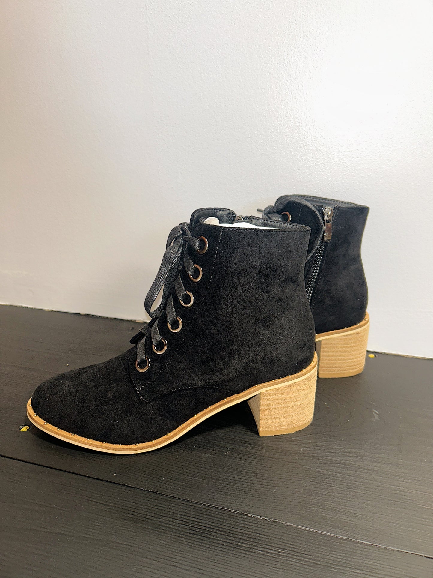 Quinny Bootie with Laces