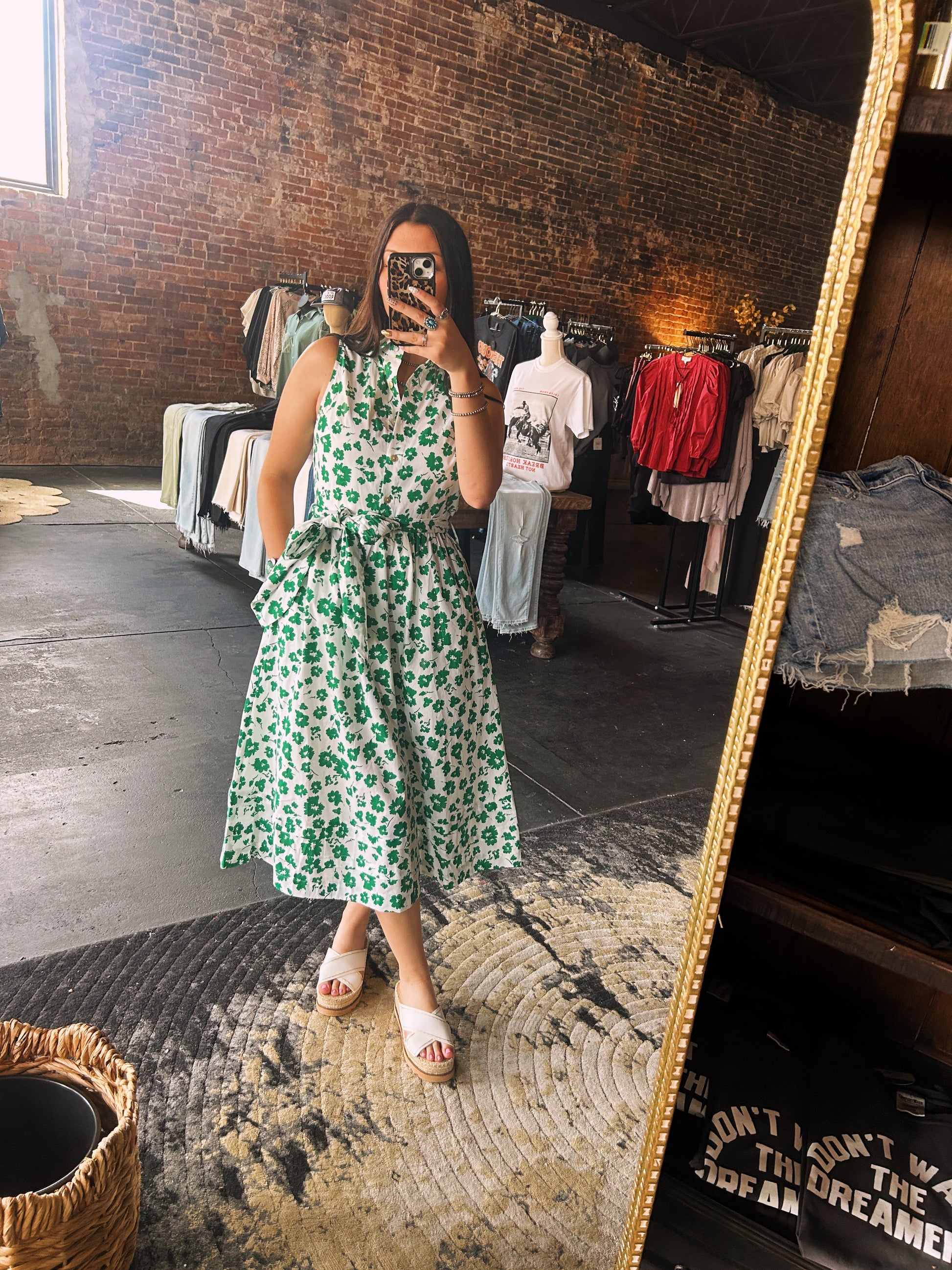 Kelly Green Button Down Floral Dress Vintage Roots Clothing Co Kelly Green Button Down Floral Dress Vintage Roots Clothing Co