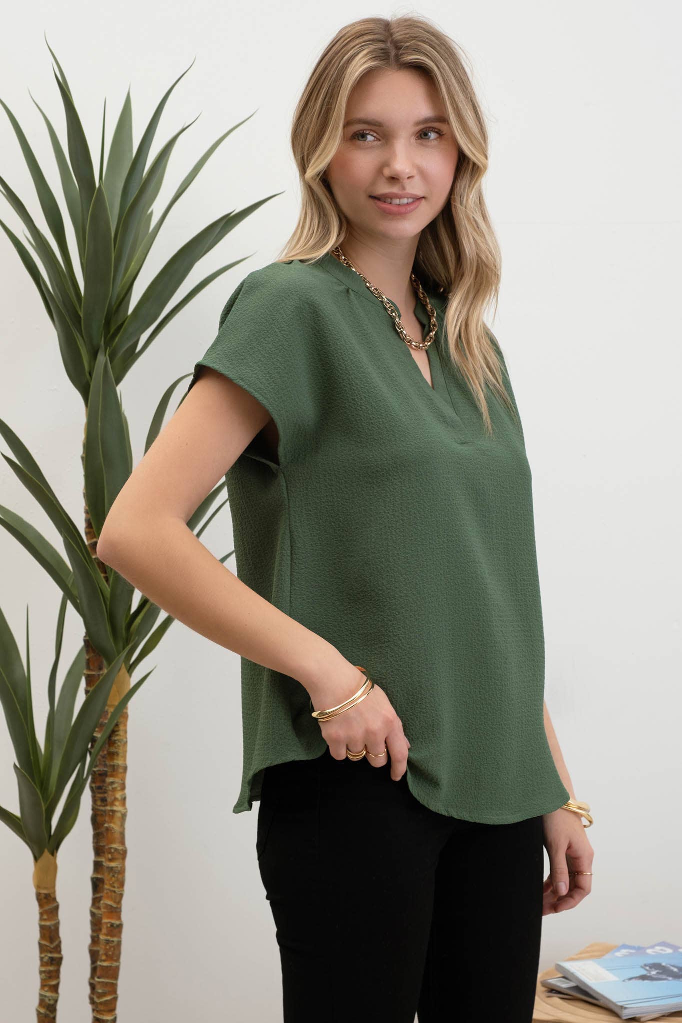 Blu Pepper - SPLIT NECK DROP SHOULDER LIGHTWEIGHT BLOUSE: DARK OLIVE