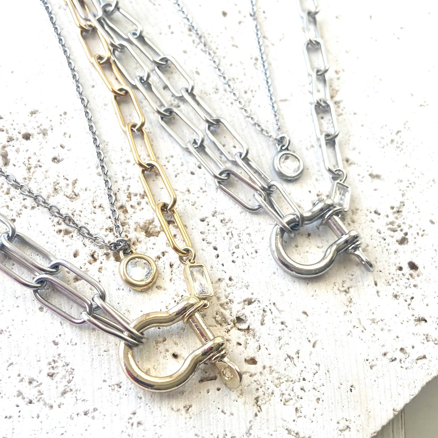 Shackle Necklace Mixed