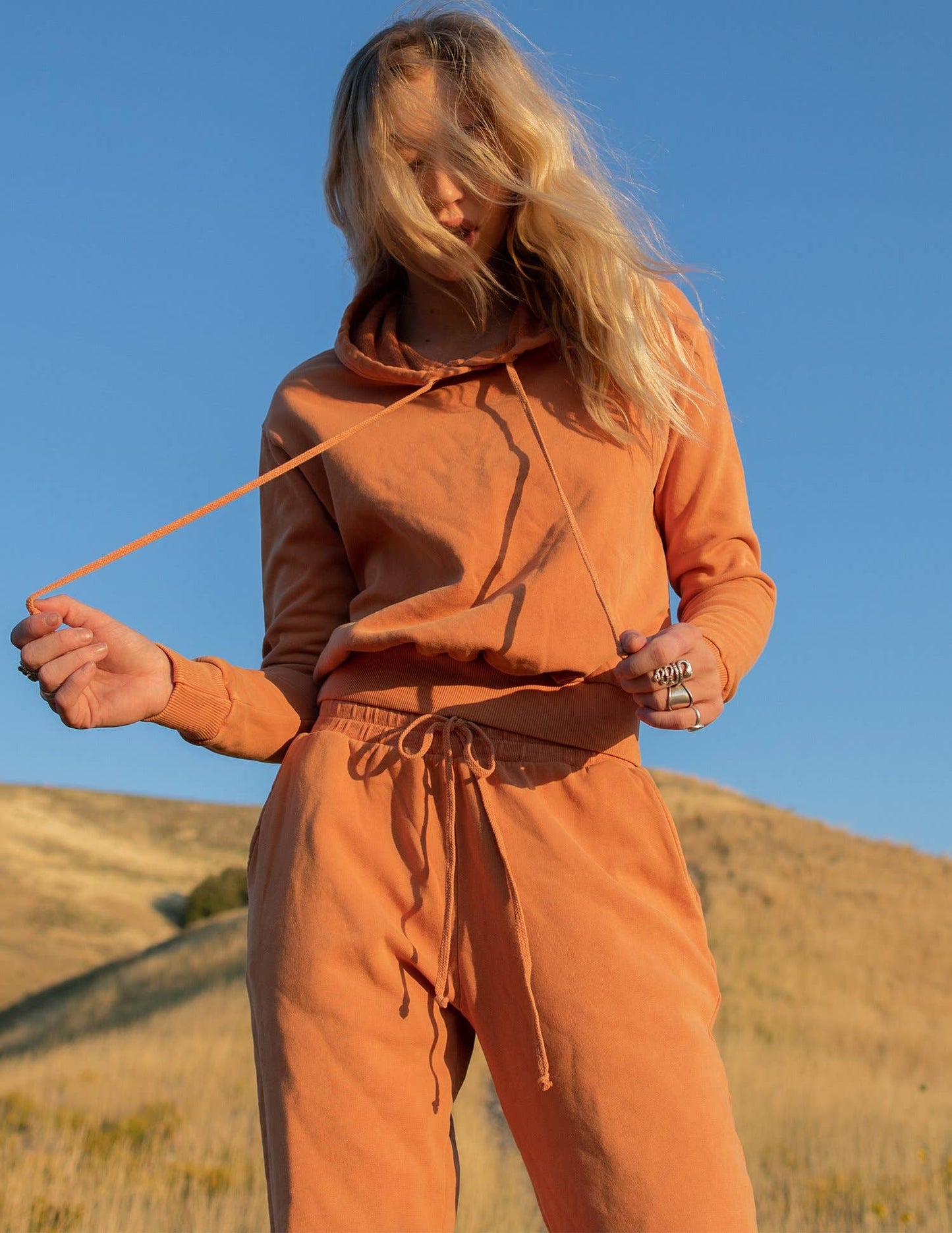 People Of Leisure - The New Daybreak Hoodie 2.0 - Peach: Large